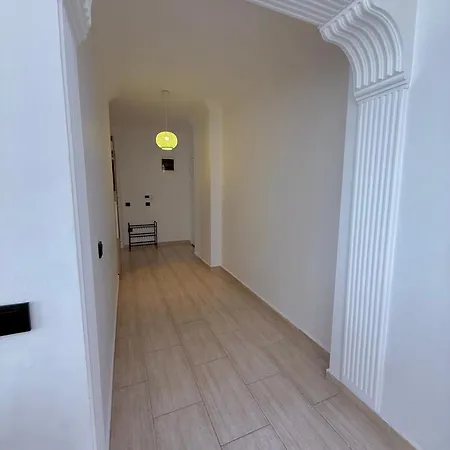 Sa Apartments! 2bd Flat 150m To The *