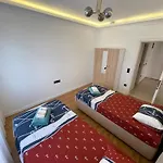 Appartement Sa Apartments! 2bd Flat 150m To The