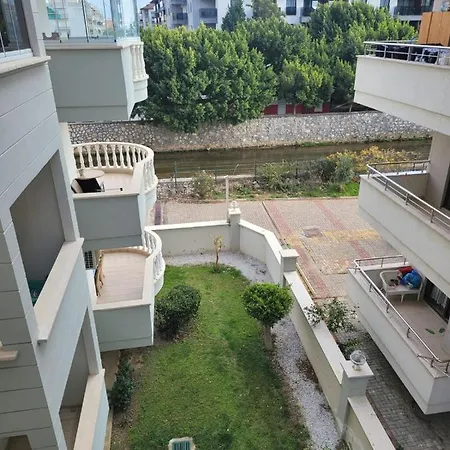 Sa Apartments! 2Bd Flat 150M To The Beach