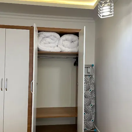 Apartment Sa Apartments! 2bd Flat 150m To The