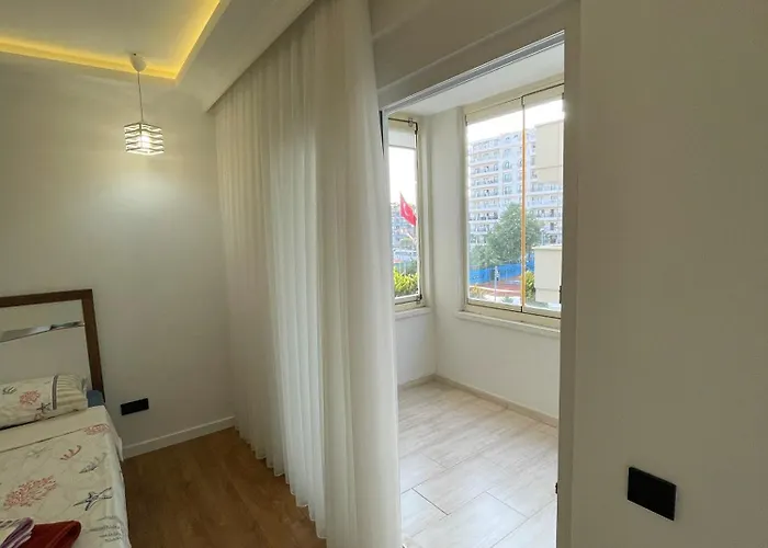 Apartment Sa Apartments! 2bd Flat 150m To The